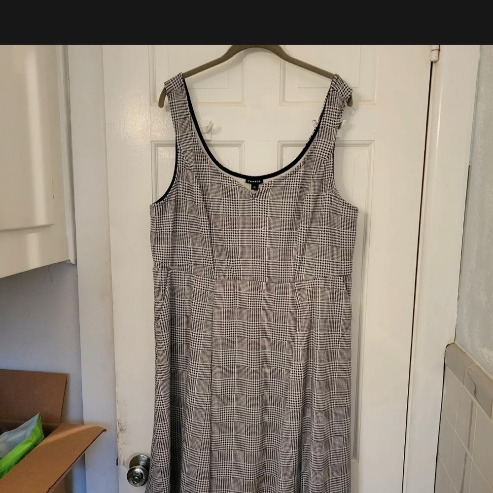 Torrid dress- Cute grey, black, white jumper dress. Fun and comfy.